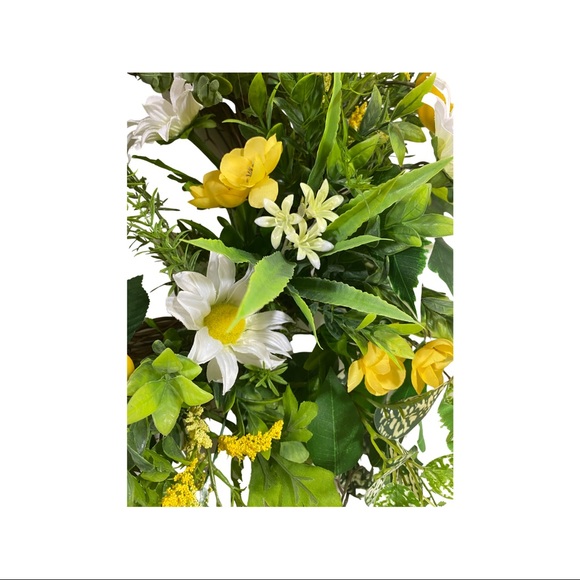 🌿SOLD🌿Lemon and Daisy Wreath Extra Large - Picture 4 of 7